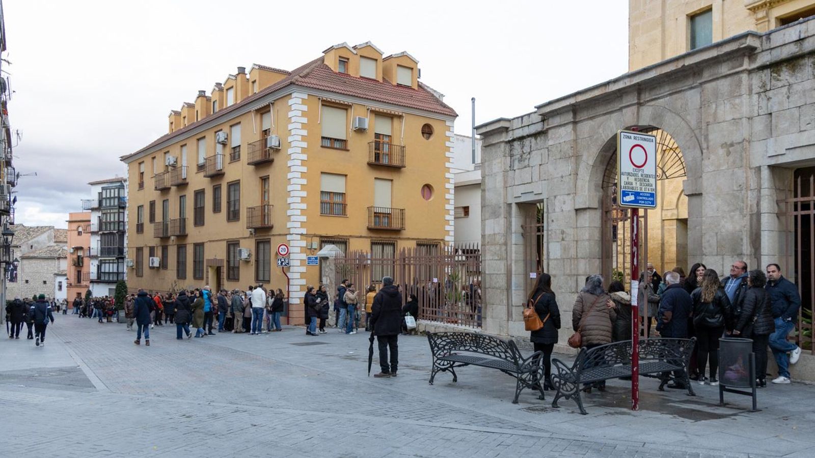 Segundo día del besapié de Nuestro Padre Jesús Nazareno