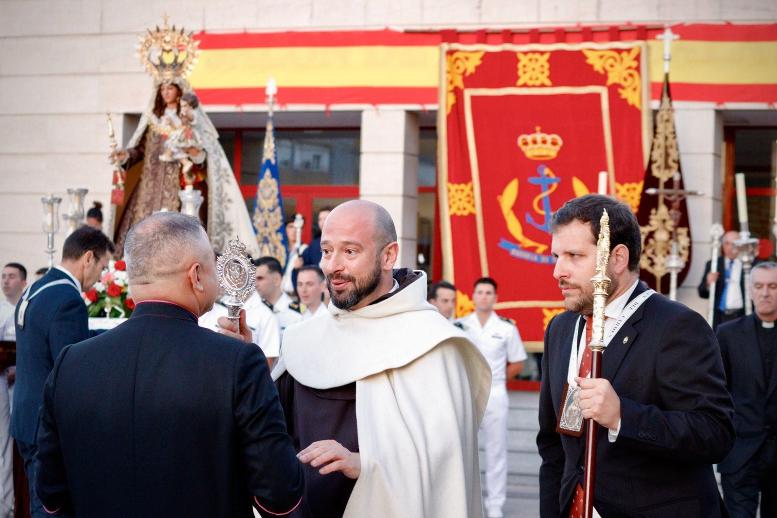 Ásí ha sido el regreso de la Virgen del Carmen al Panteón de Marinos Ilustres