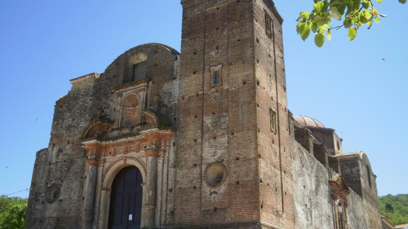 La riqueza patrimonial de Castaño del Robledo.