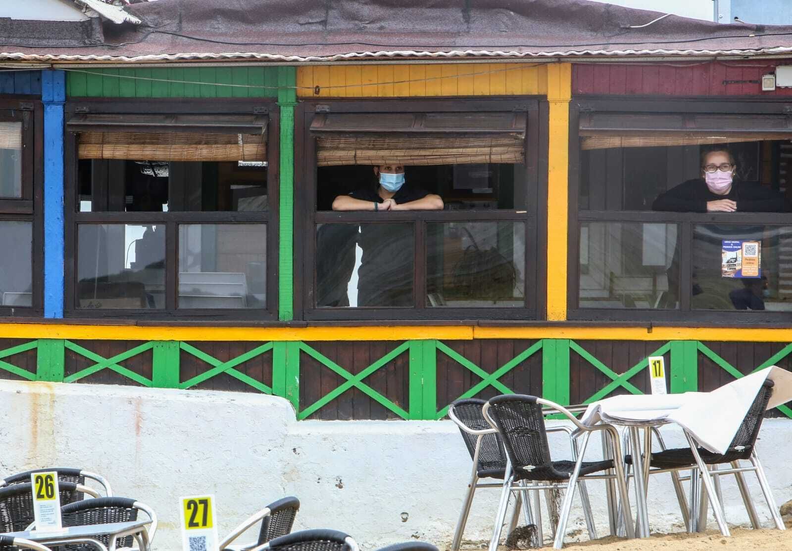 El Bartolo, uno de los locales más conocidos de la playa de La Casería.