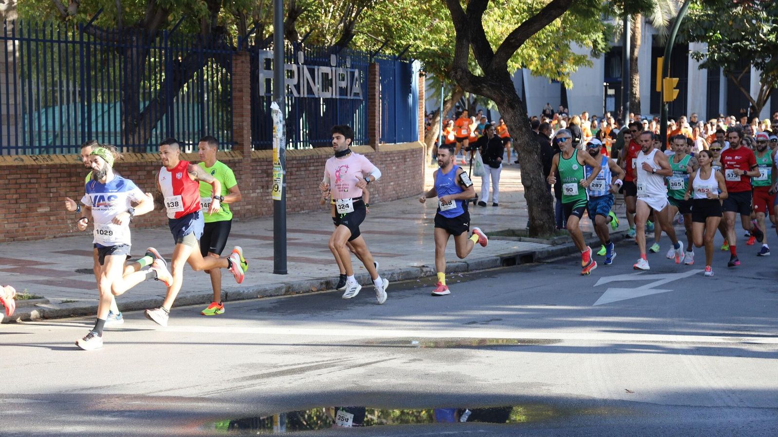 Búscate en las fotos de la Carrera de la Prensa en Málaga