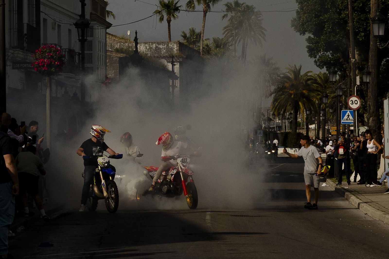 Las imágenes del viernes de Motorada en El Puerto por el Gran Premio de Motociclismo de Jerez 2025