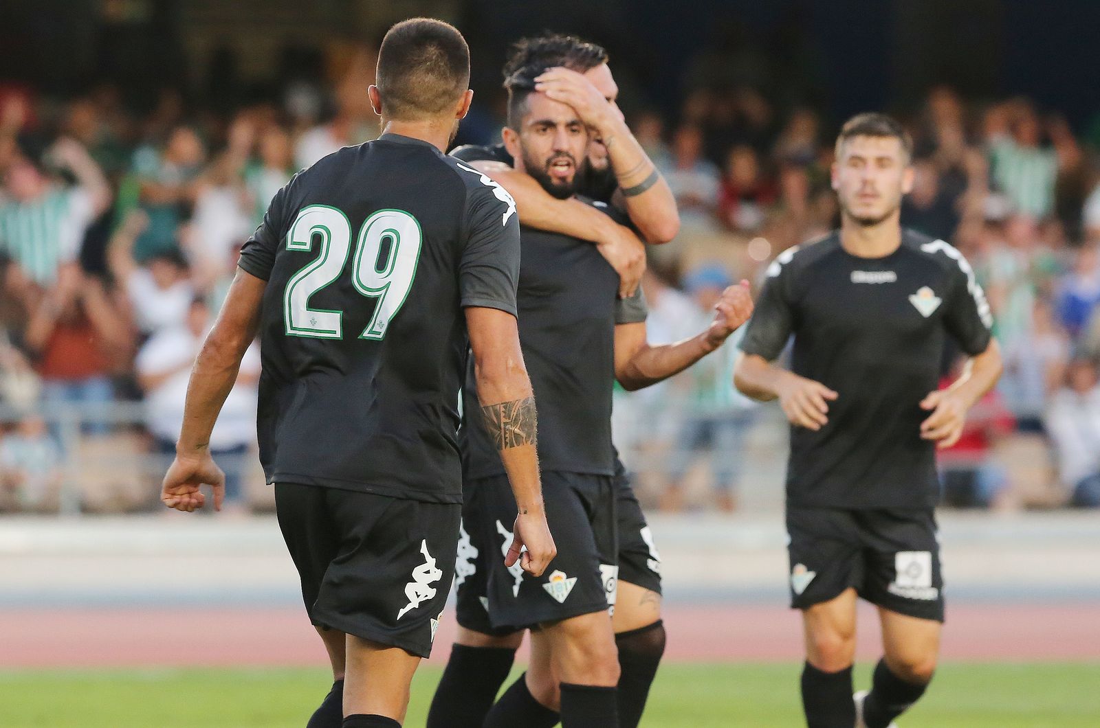 Las imágenes del Betis-Lille en Jerez