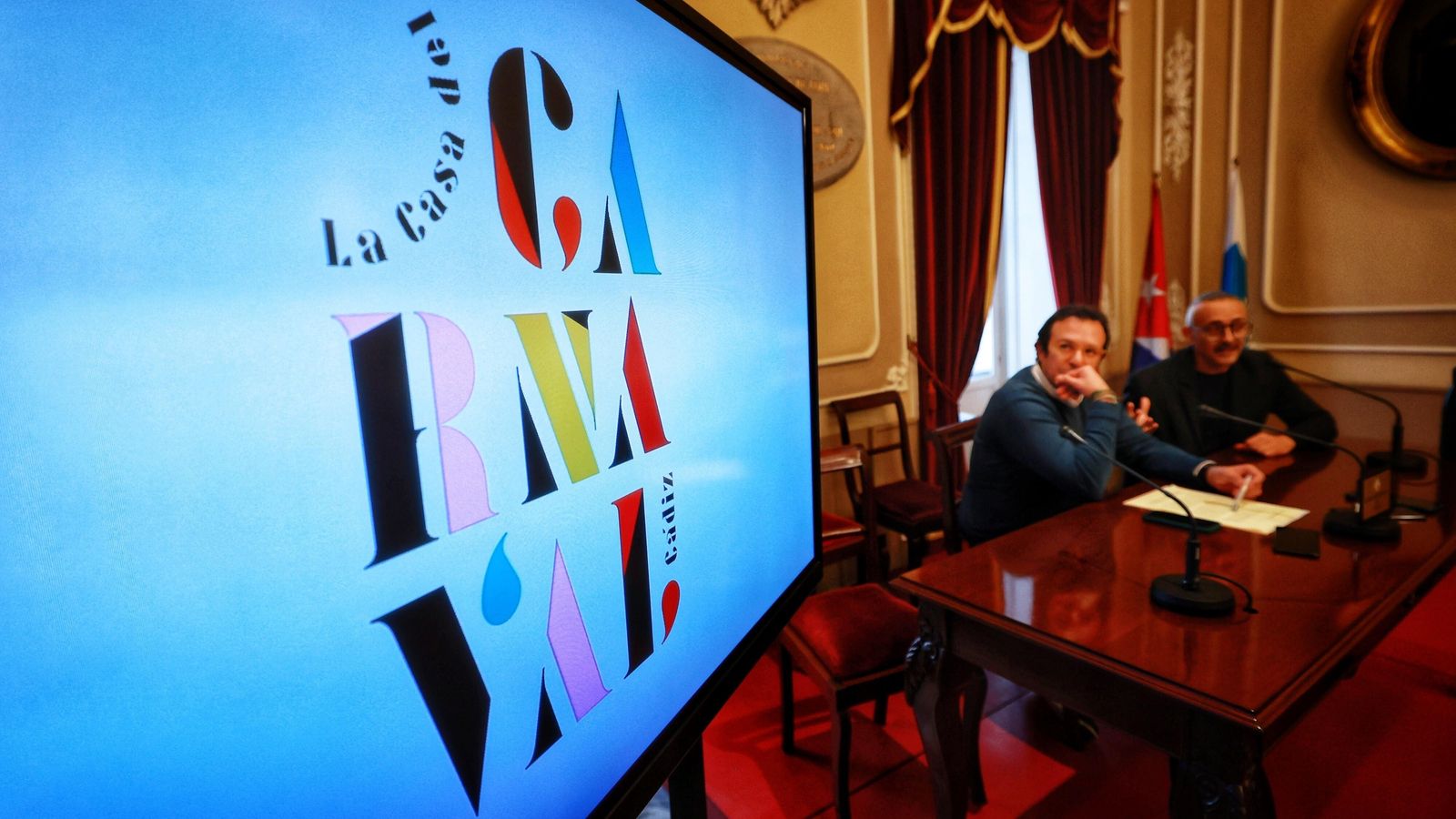 Imagen de la presentación del logotipo de la Casa del Carnaval de Cádiz.