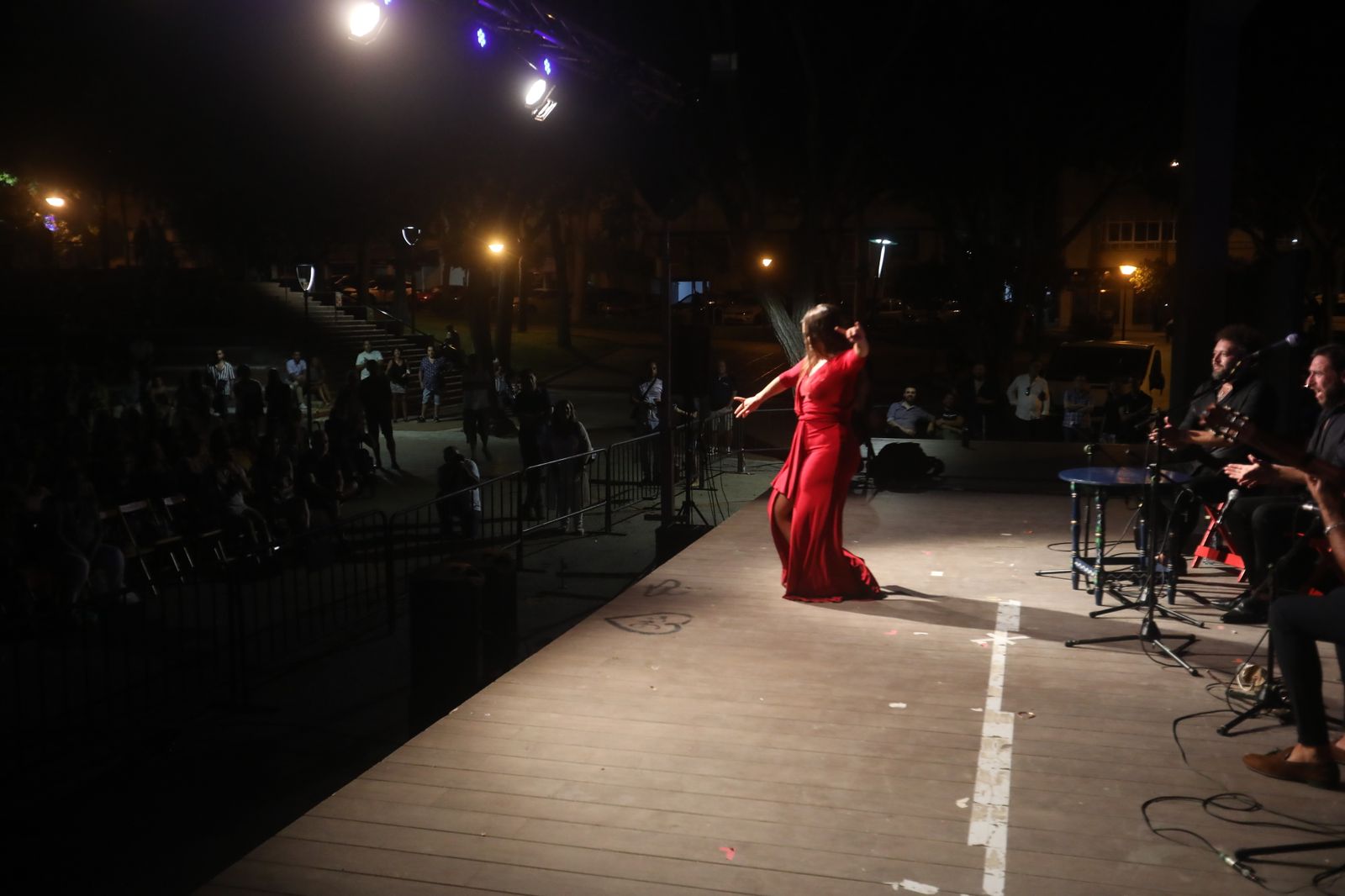 La noche flamenca en el Parque de San Fernando, en imágenes