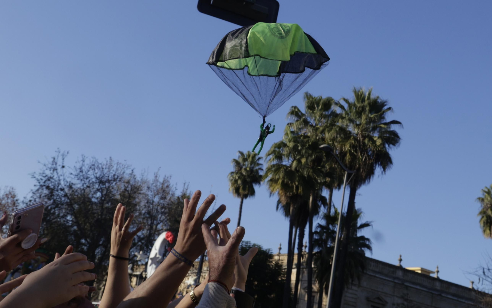Las imágenes de la Cabalgata de los Reyes Magos en Sevilla