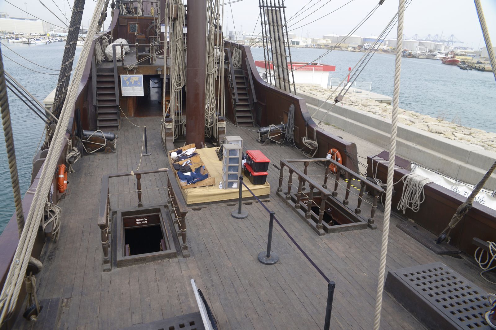 Escala del galeón Andalucía  en Algeciras