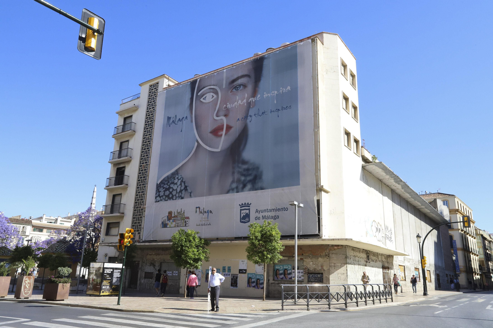 Manzana de los antiguos cines Astoria y Victoria.