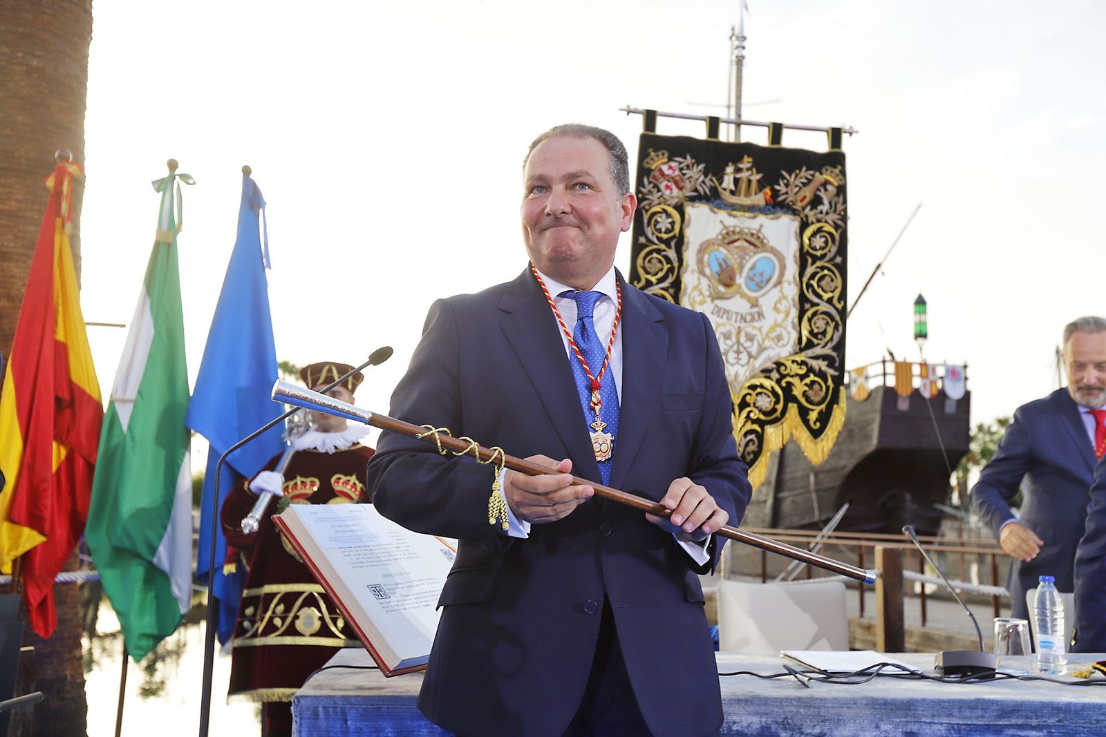 Imágenes de la constitución de la Diputación de Huelva