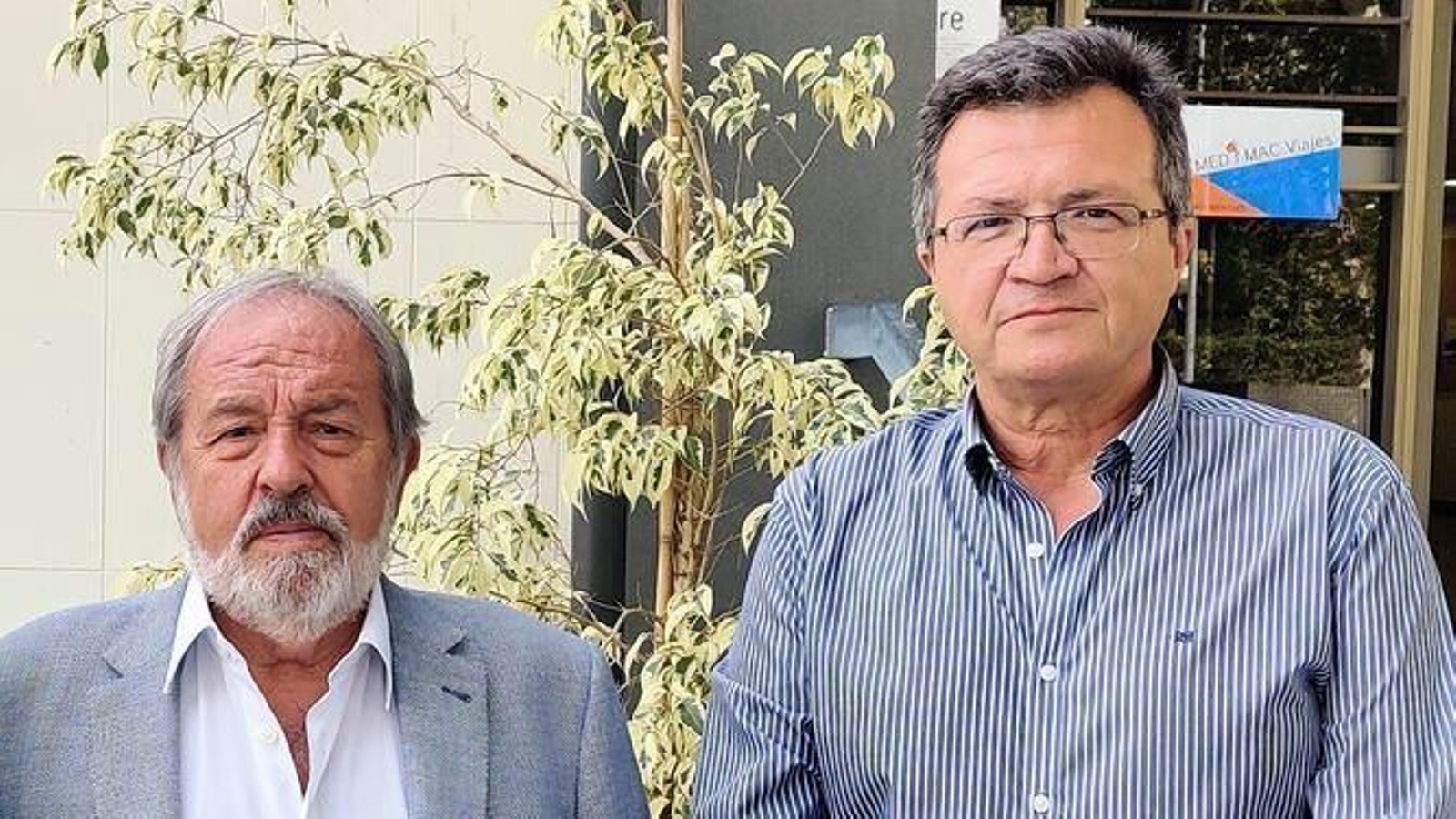 Alfonso Carmona, presidente del Colegio de Médicos de Sevilla, y Rafael Ojeda, presidente del Sindicato Médico de Sevilla.