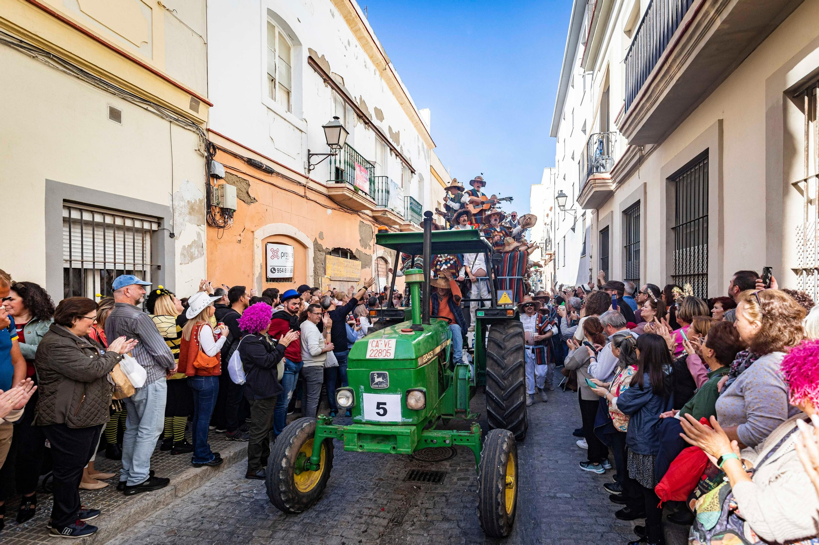 Todas las imágenes de los carruseles de coros de la Viña y el Mentidero del Carnaval de Cádiz 2024