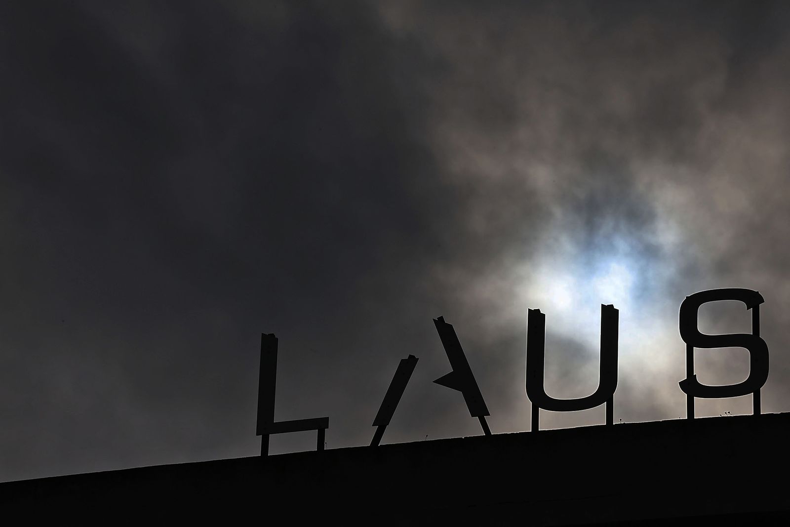 Último domingo de 2025: Ambiente y tiempo inestable marcan los preparativos de fin de año