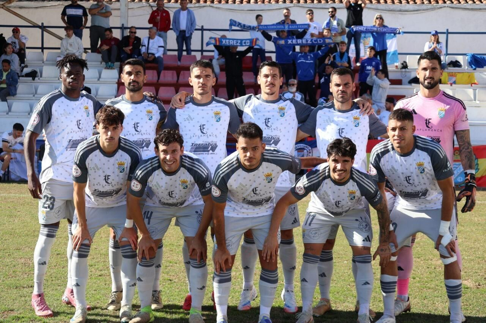 Formación que presentó el Xerez CD en el Juan Cayuela de Totana contra La Unión Atlético.