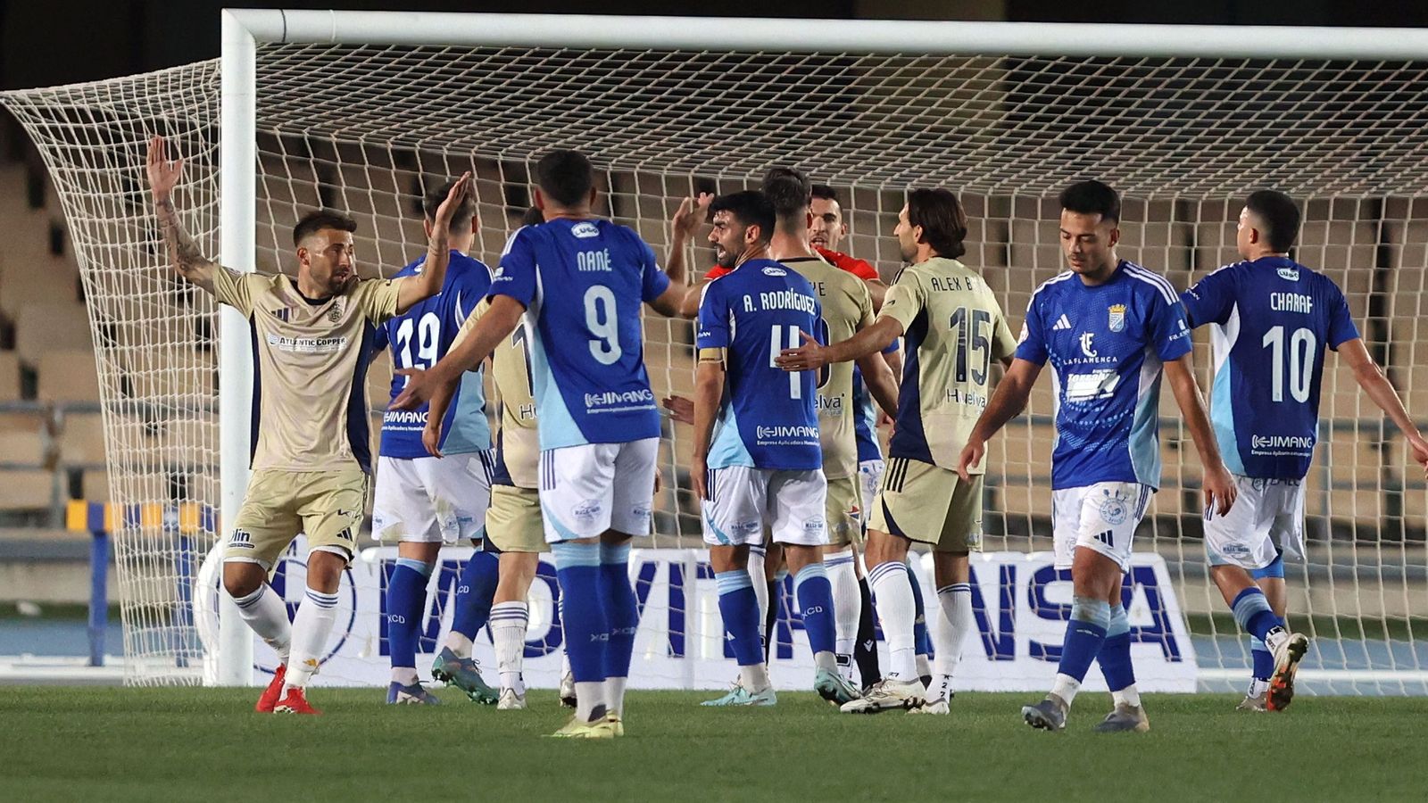 Imágenes del Xerez CD contra el Recreativo de Huelva en Chapín