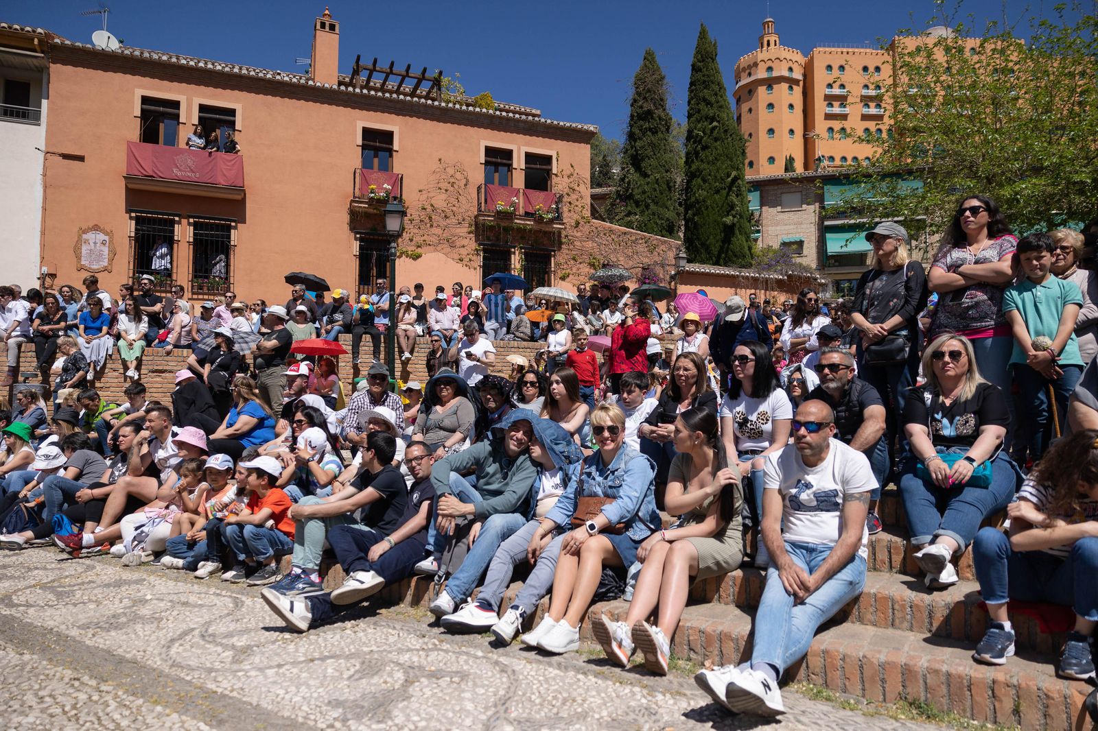 Las imágenes de un Viernes Santo en el Campo del Príncipe