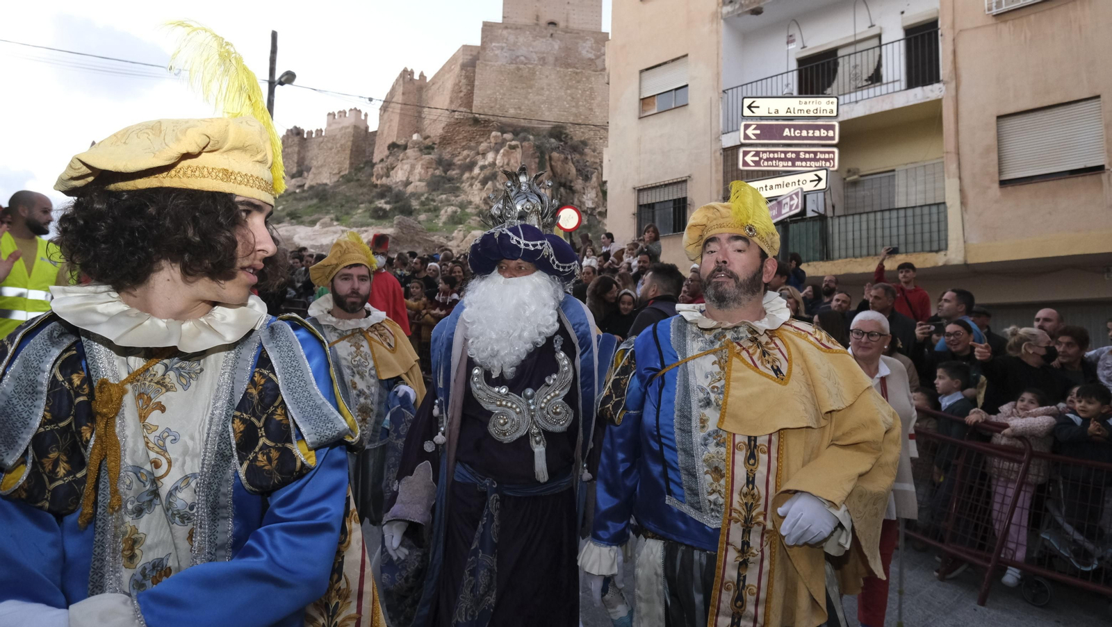 Imágenes de la Cabalgata de los Reyes Magos en Almería