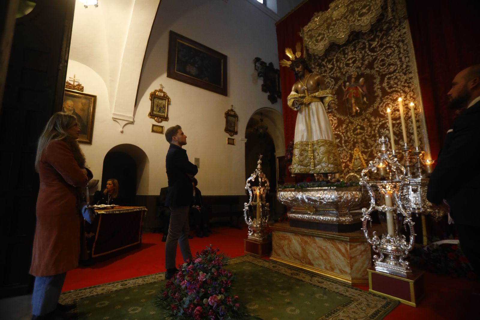 El besapiés el Señor de la Humildad y Paciencia de Córdoba, en imágenes