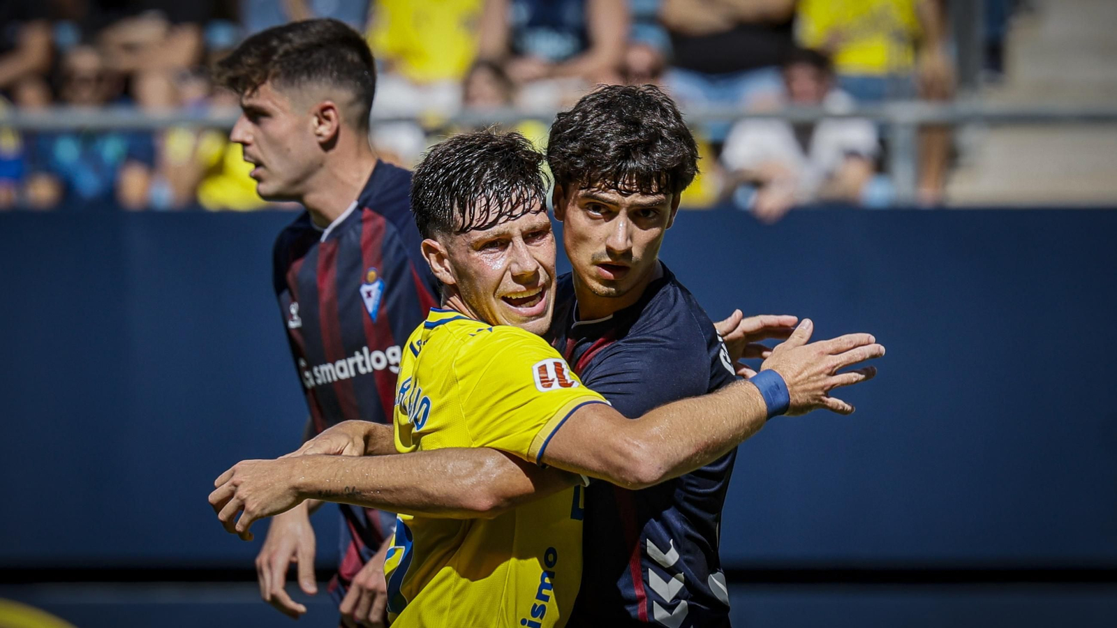 Búscate entre las fotos del partido Cádiz CF - SD Eibar