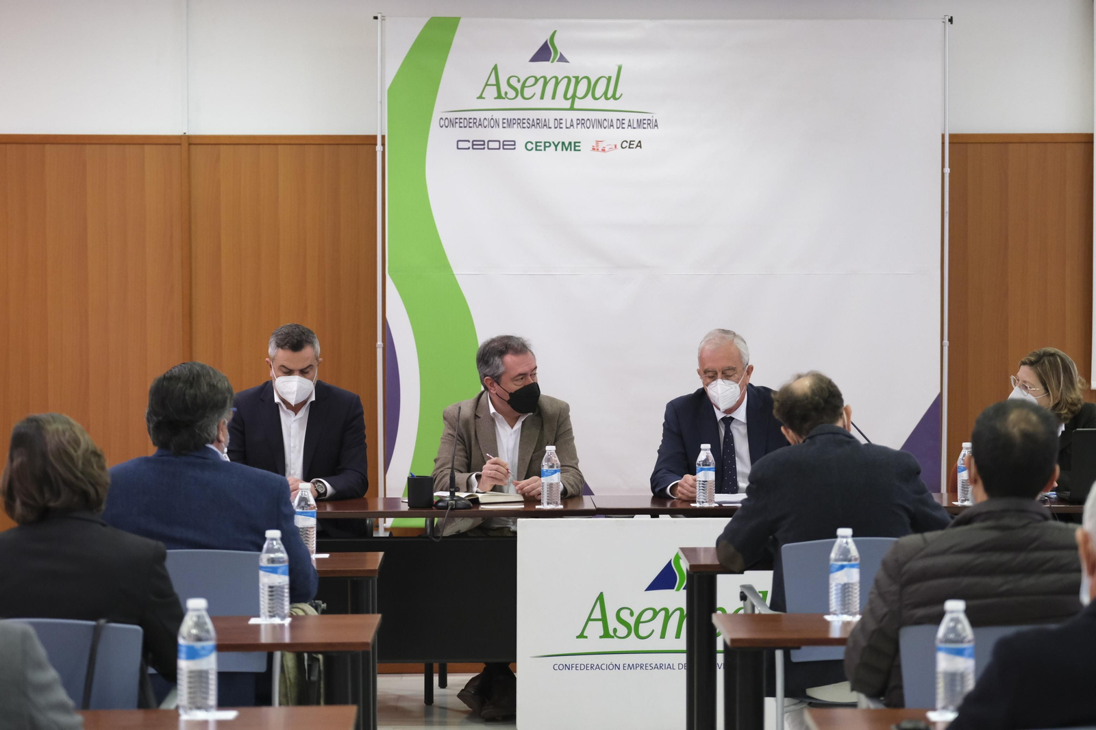 Imágenes de Juan Espadas, Secretario General del PSOE en Andalucía, en Almería.