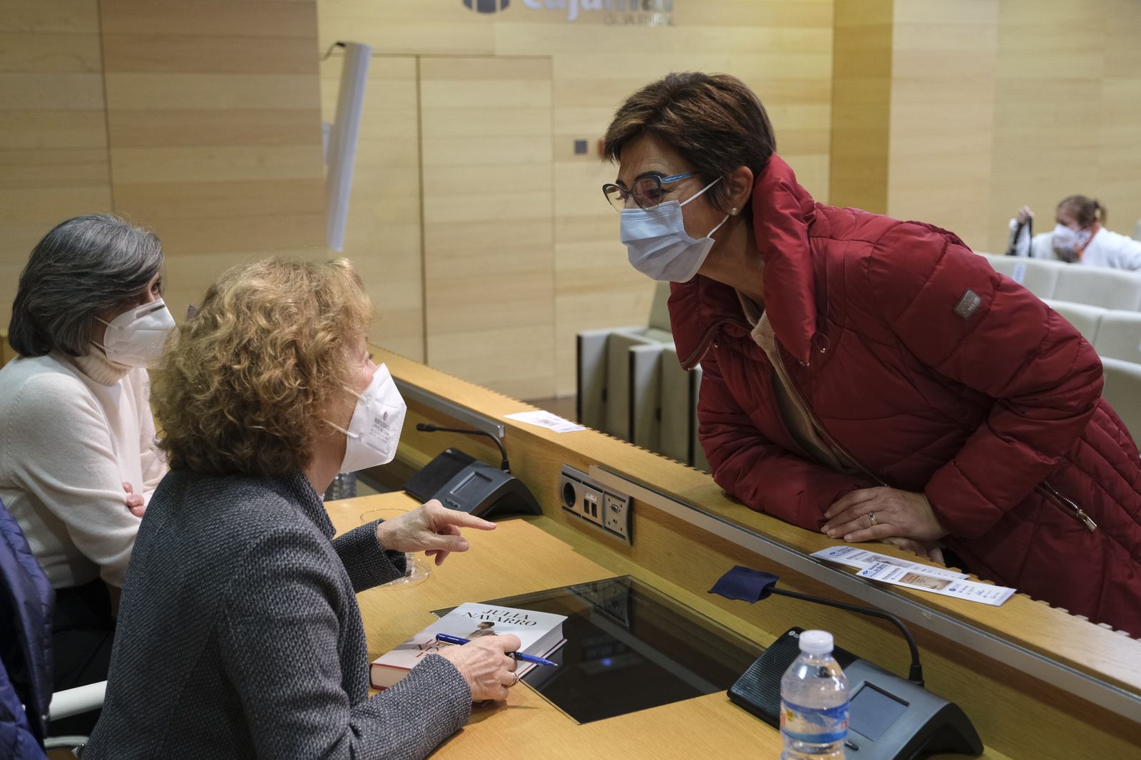 Fotogalería Diario de los Libros, con Julia Navarro. Almería