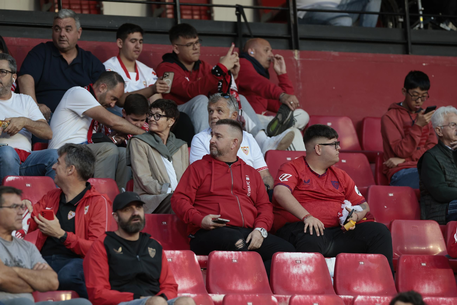 Búscate en las fotos del Sevilla fc - Las Palmas