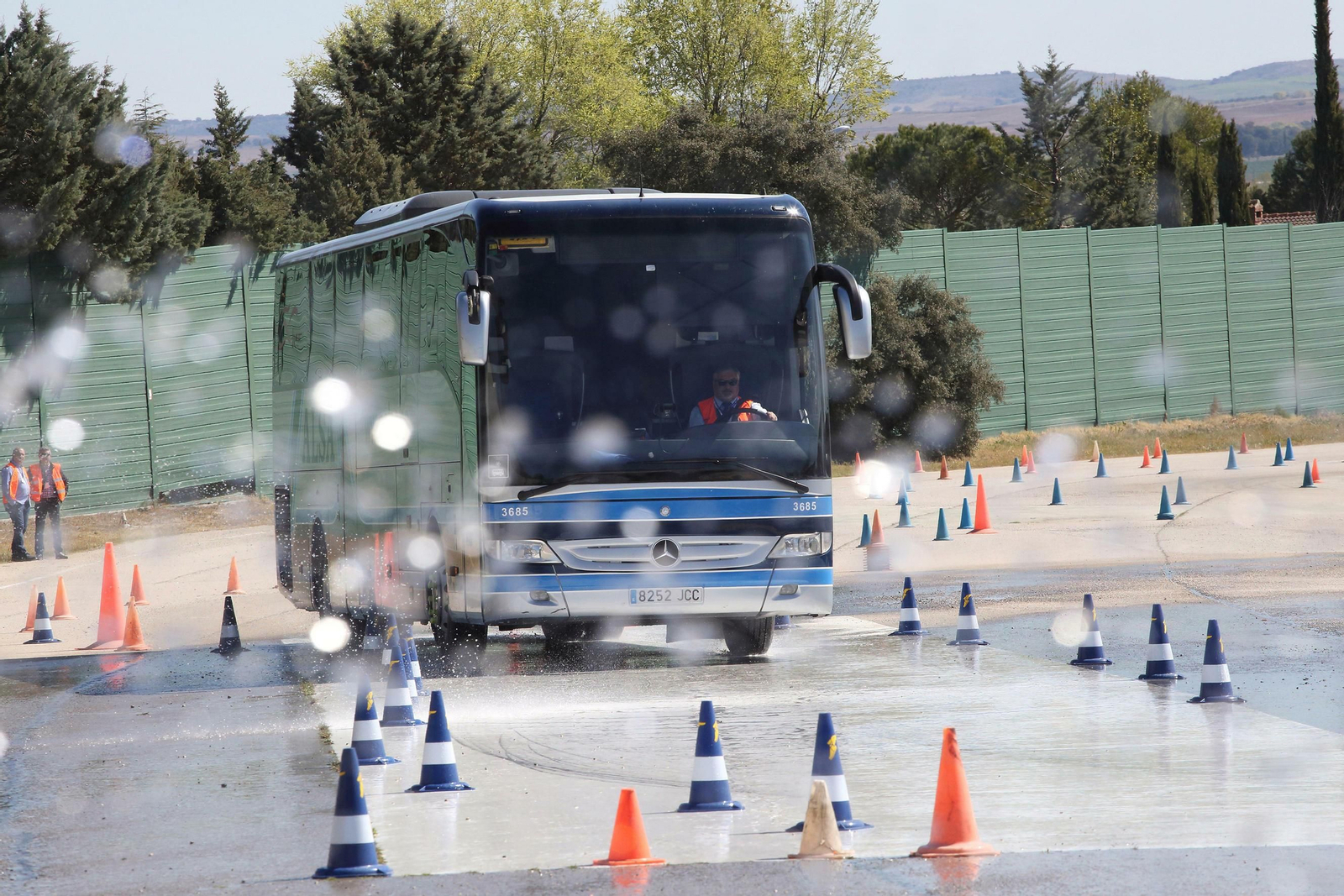 Los conductores de Alsa pasan exigentes pruebas de capacitación