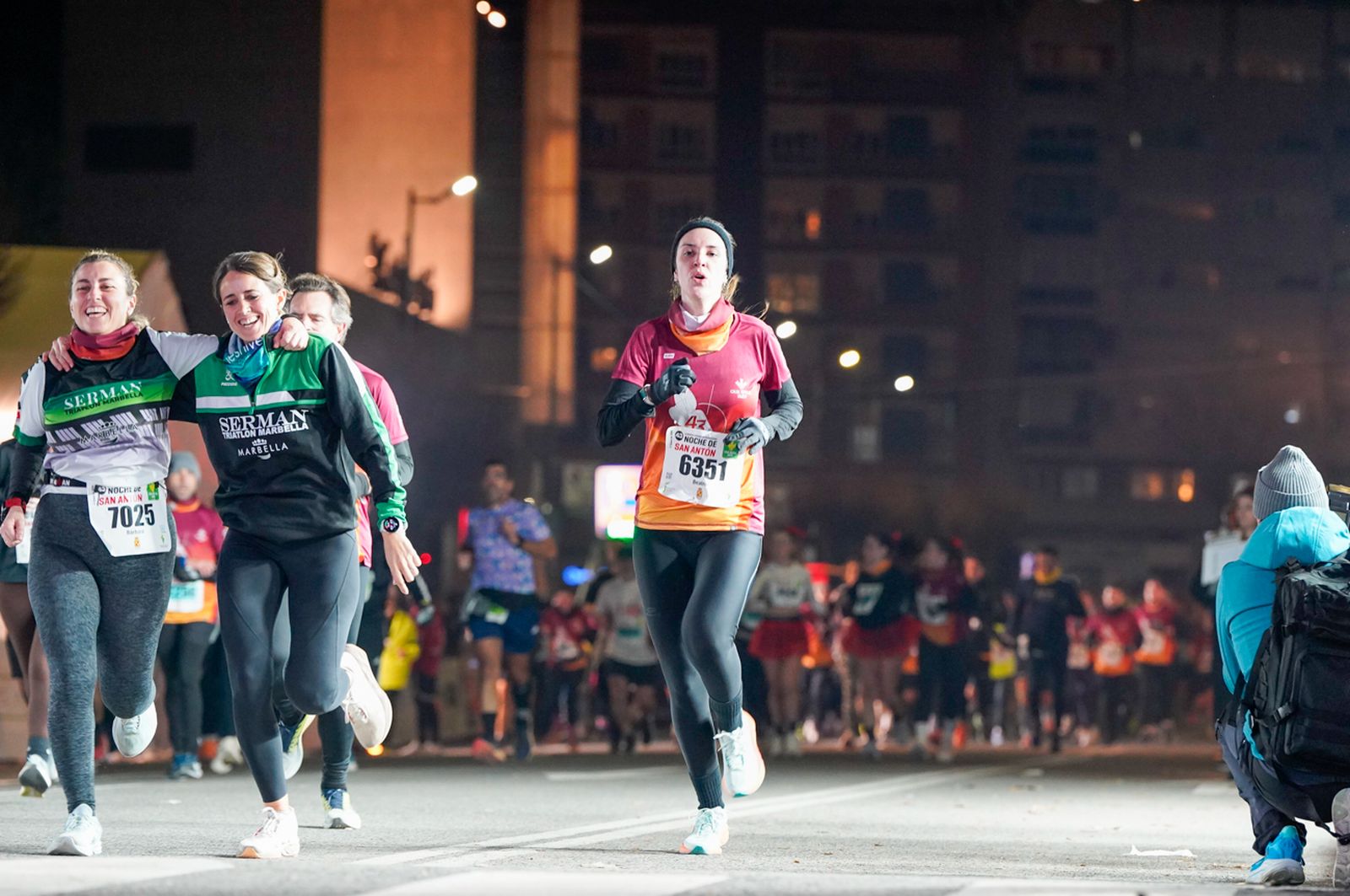 En imágenes: búscate en tu llegada a meta de la Carrera de San Antón 2026 (19)