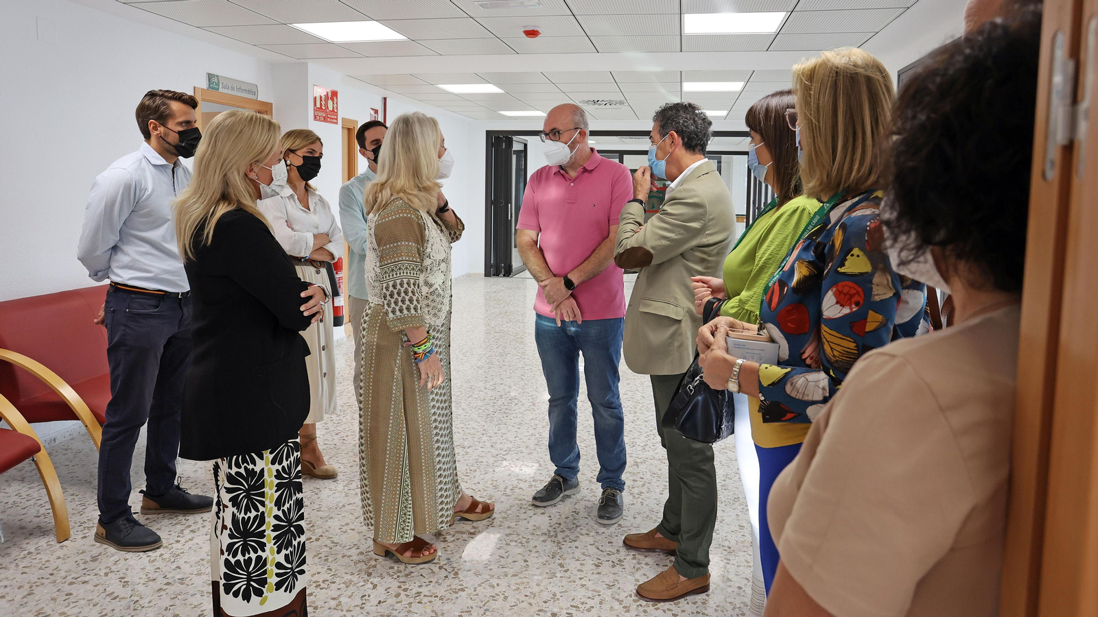 Vacunación conjunta de gripe y covid en la Residencia de ancianos de la Granja