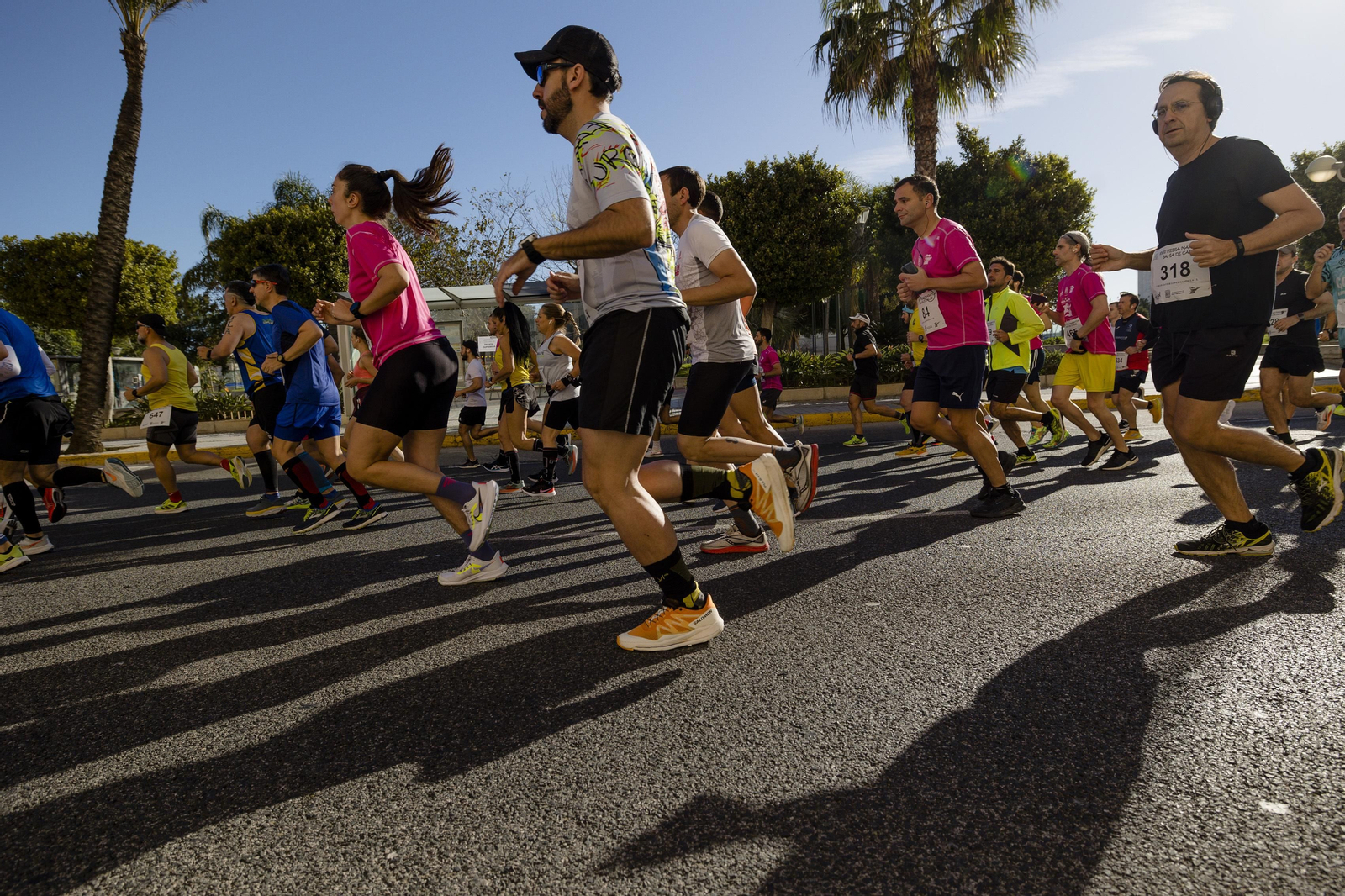 Las imágenes de la media maratón Bahía de Cádiz 2023.