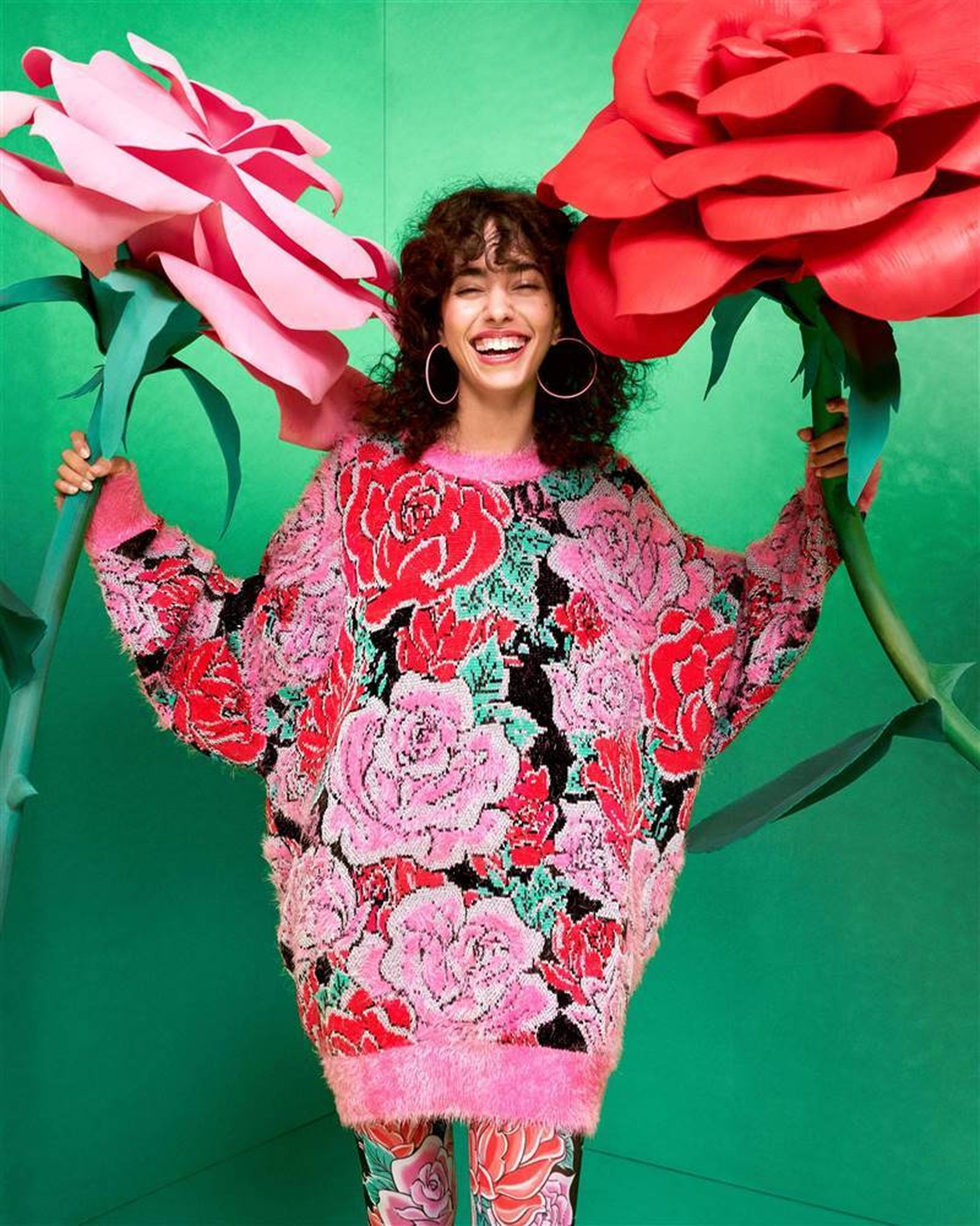 Las flores imperan en los nuevos diseños de Escoté para Desigual.