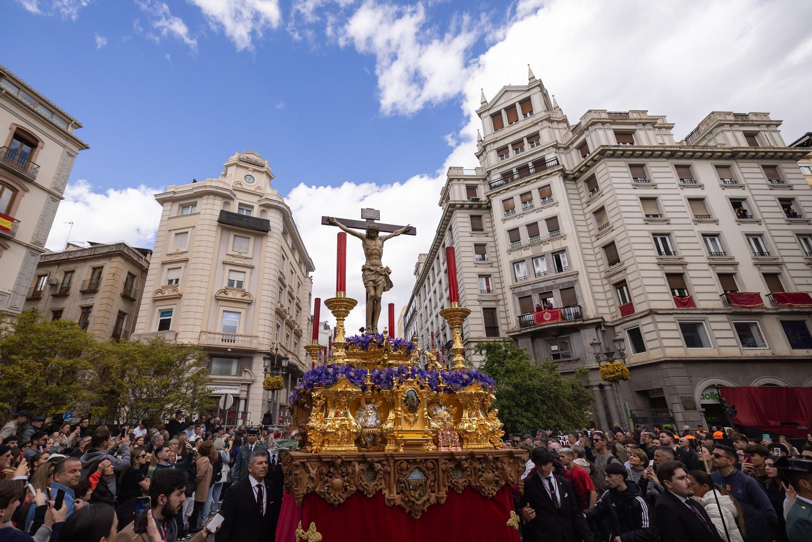 Así vivió Granada la salida de la Hermandad de los Gitanos