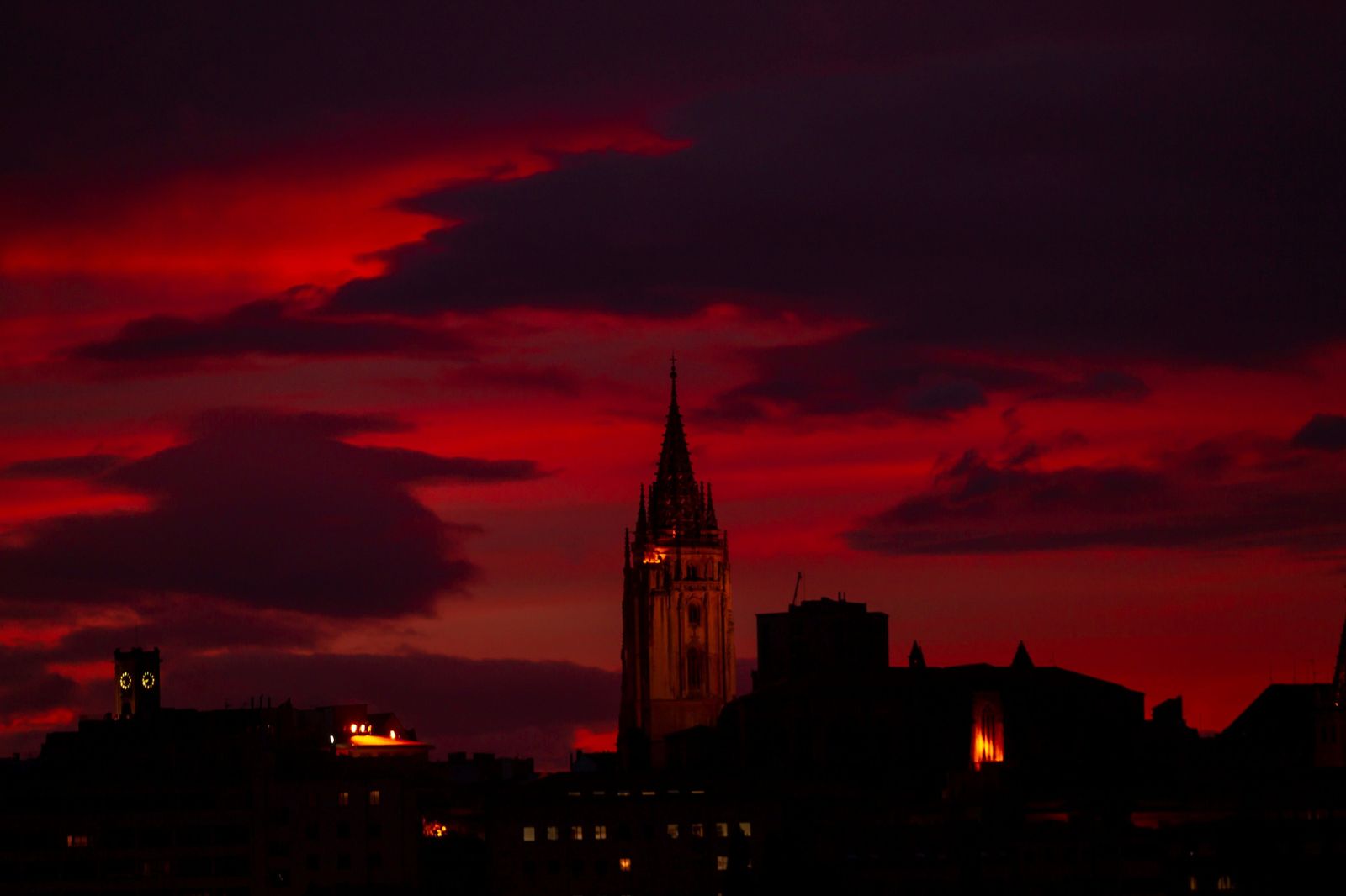 Efectos de la borrasca 'Bárbara' a su paso por Asturias