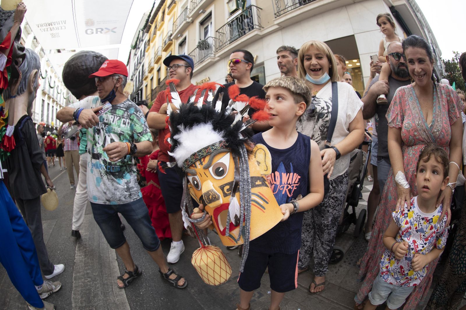 El regreso de la Tarasca a las calles de Granada, en imágenes