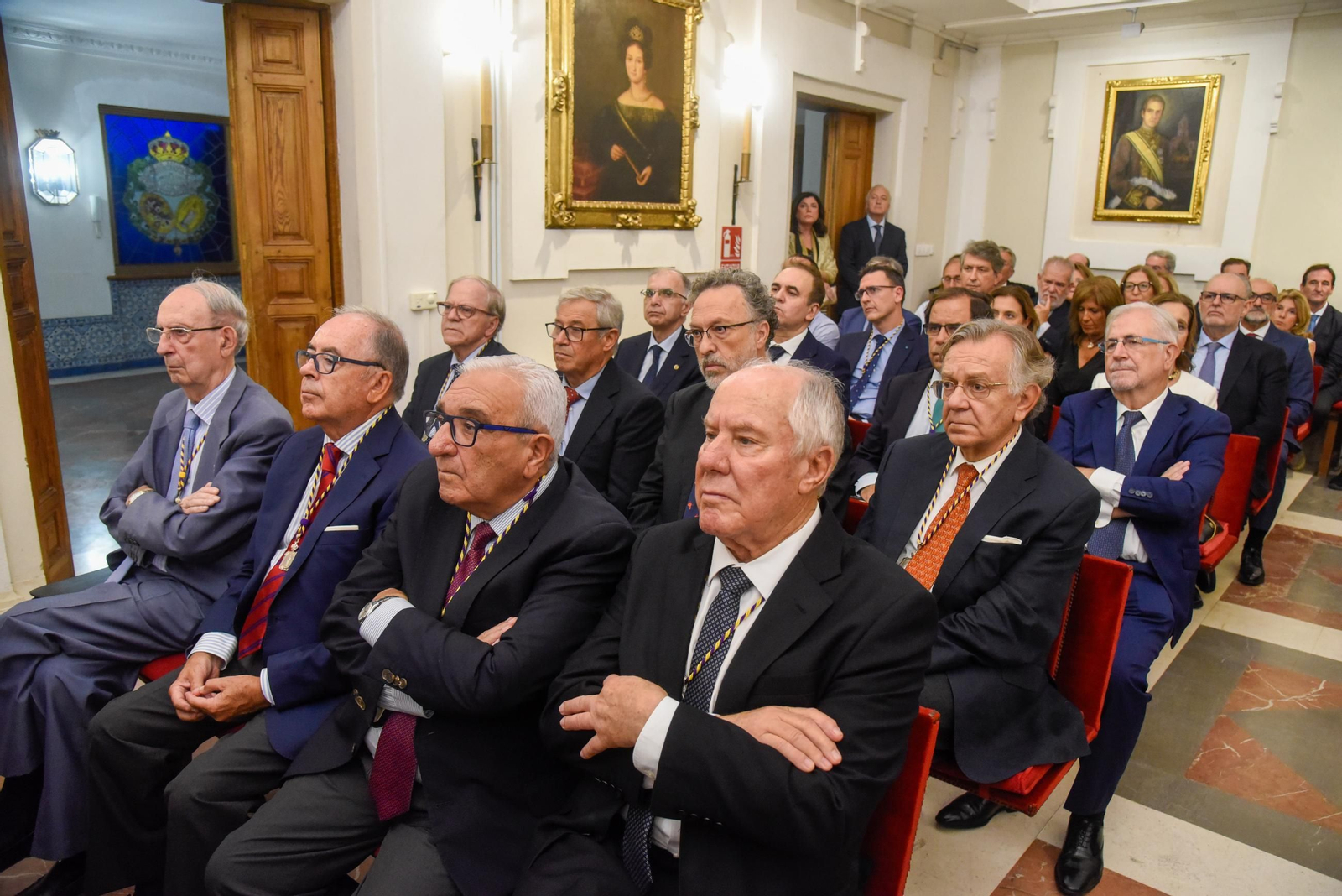 La Academia de Medicina de Sevilla recepciona a tres nuevos académicos correspondientes