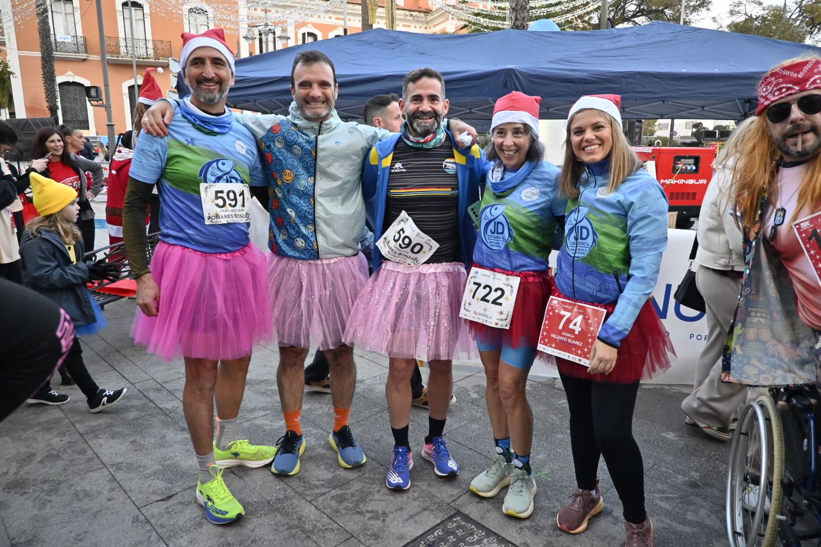Búscate en las mejores fotografías de la San Silvestre de Huelva 2025