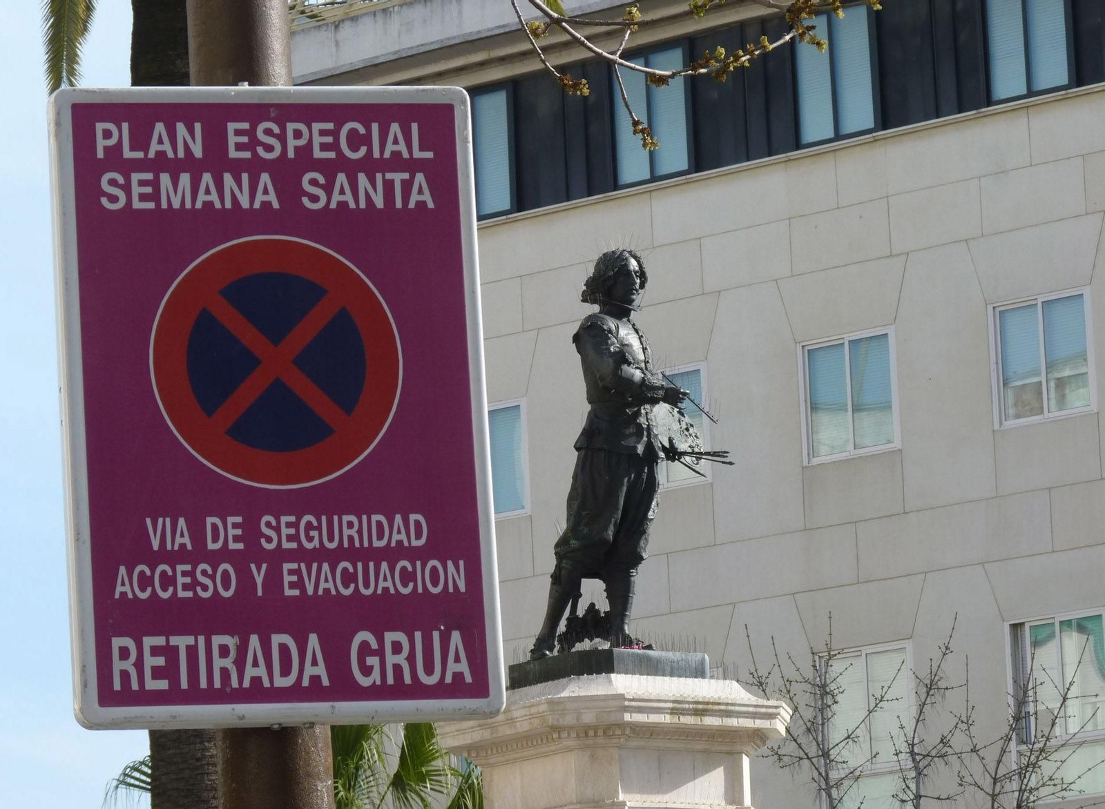 Una de las señales del Plan especial de Semana Santa