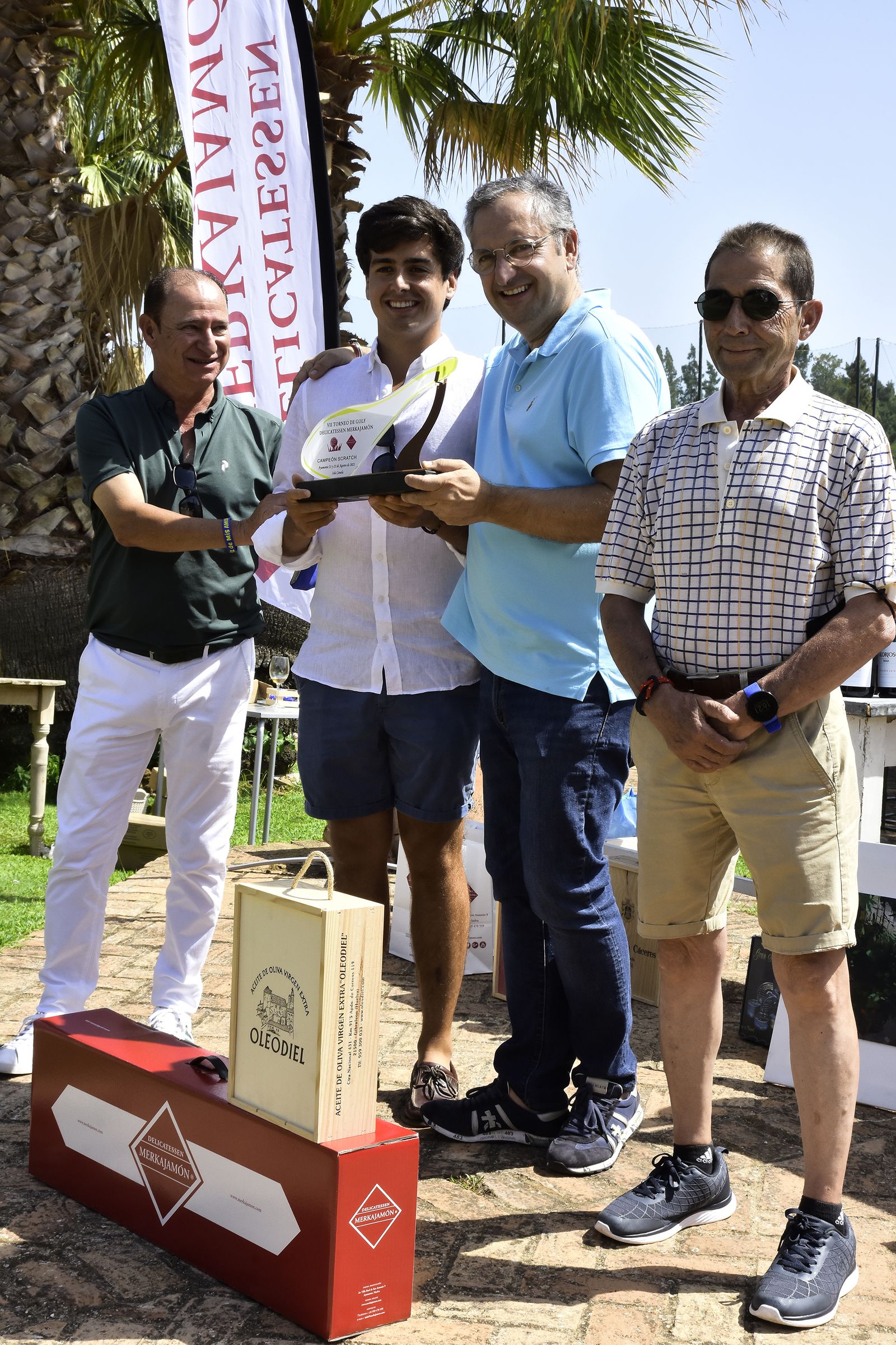 Javier Vázquez, el ganador absoluto del Torneo de Golf 'Delicatesen Merkajamon'