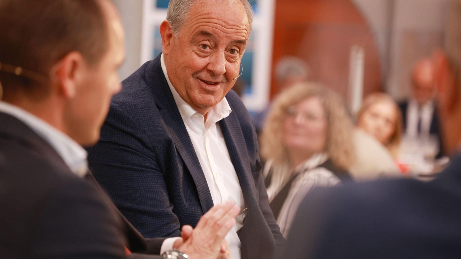 El CEO de Alter Enersun, José Luis Morlanes, durante la mesa de debate.