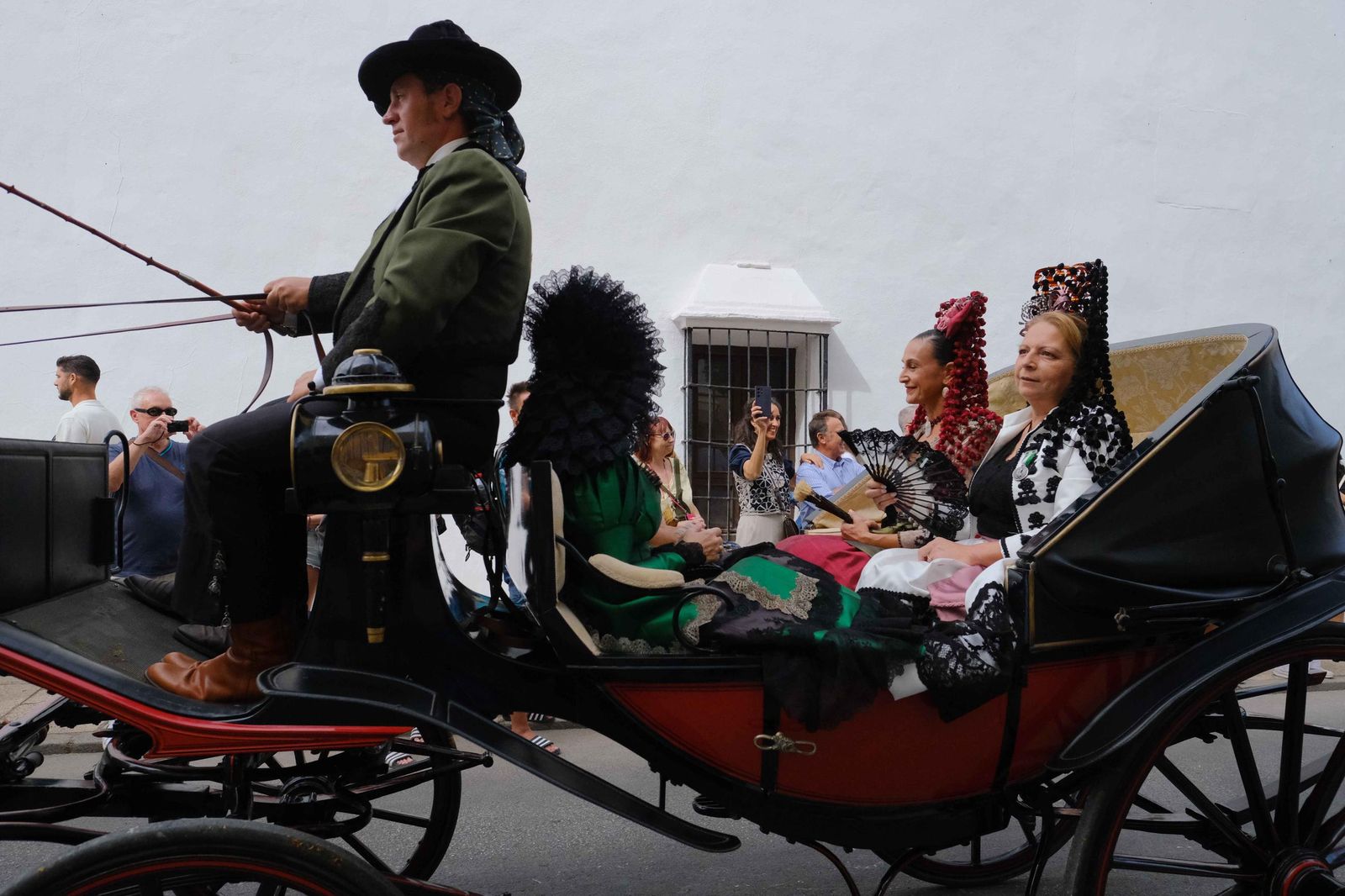 Sábado de Goyesca (sin Goyesca) en imágenes