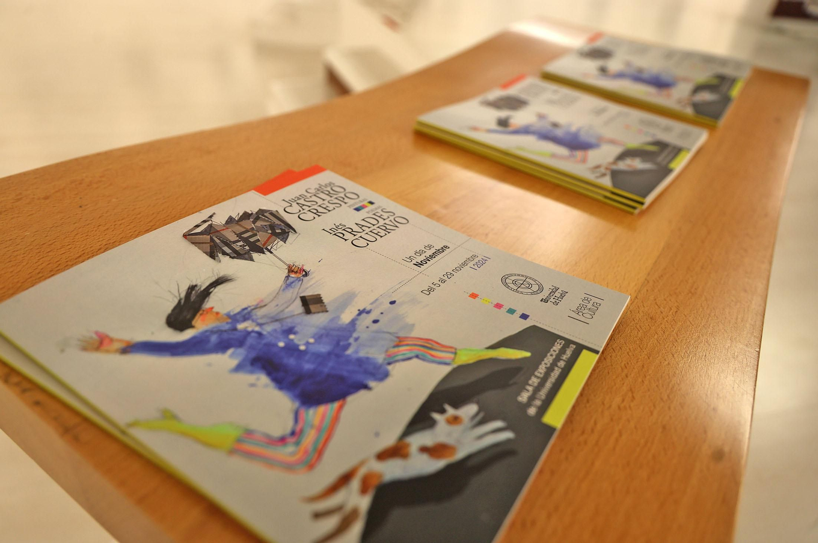 Imágenes de la exposición de Juan Carlos Castro Crespo 'Un día de noviembre'