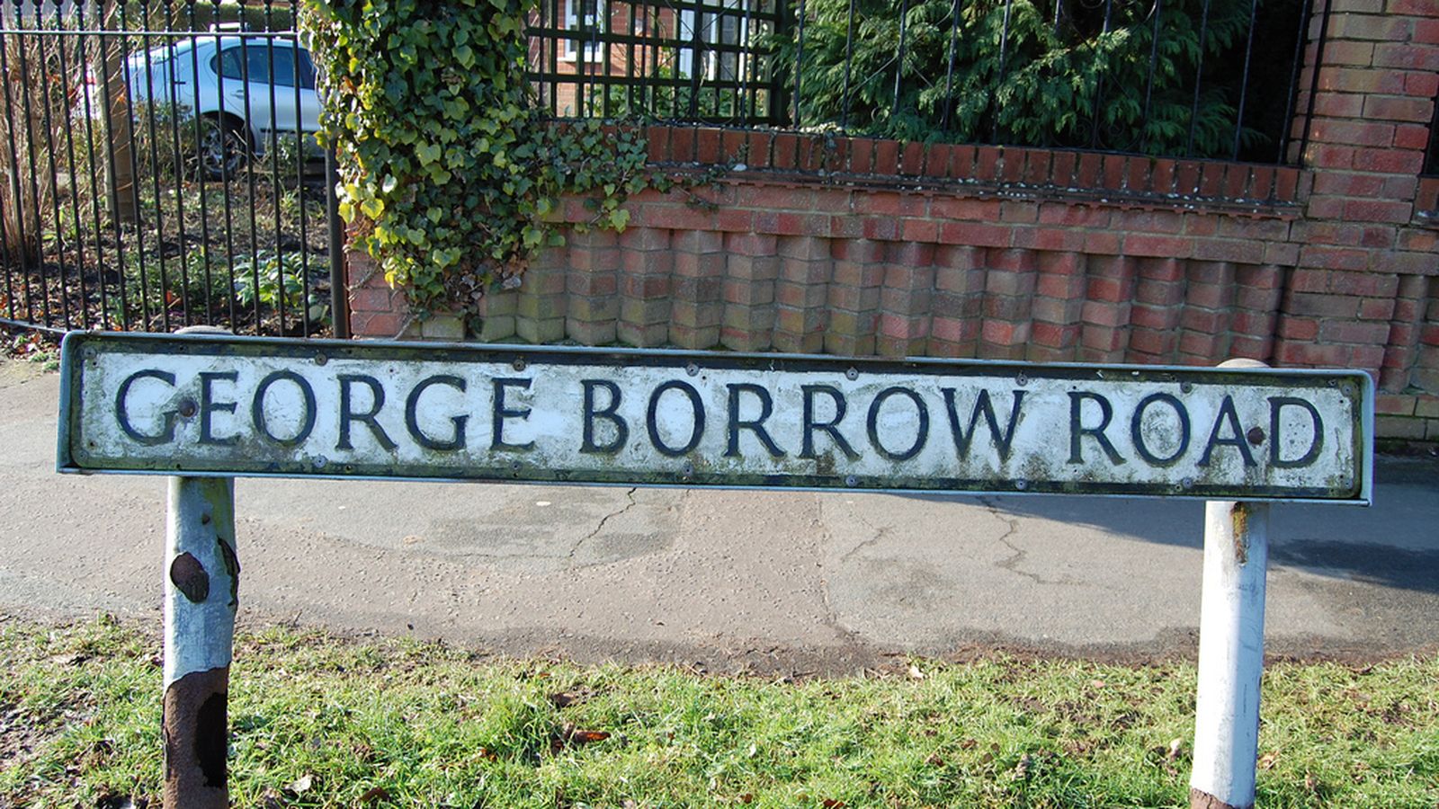 Calle dedicada al escritor británico.