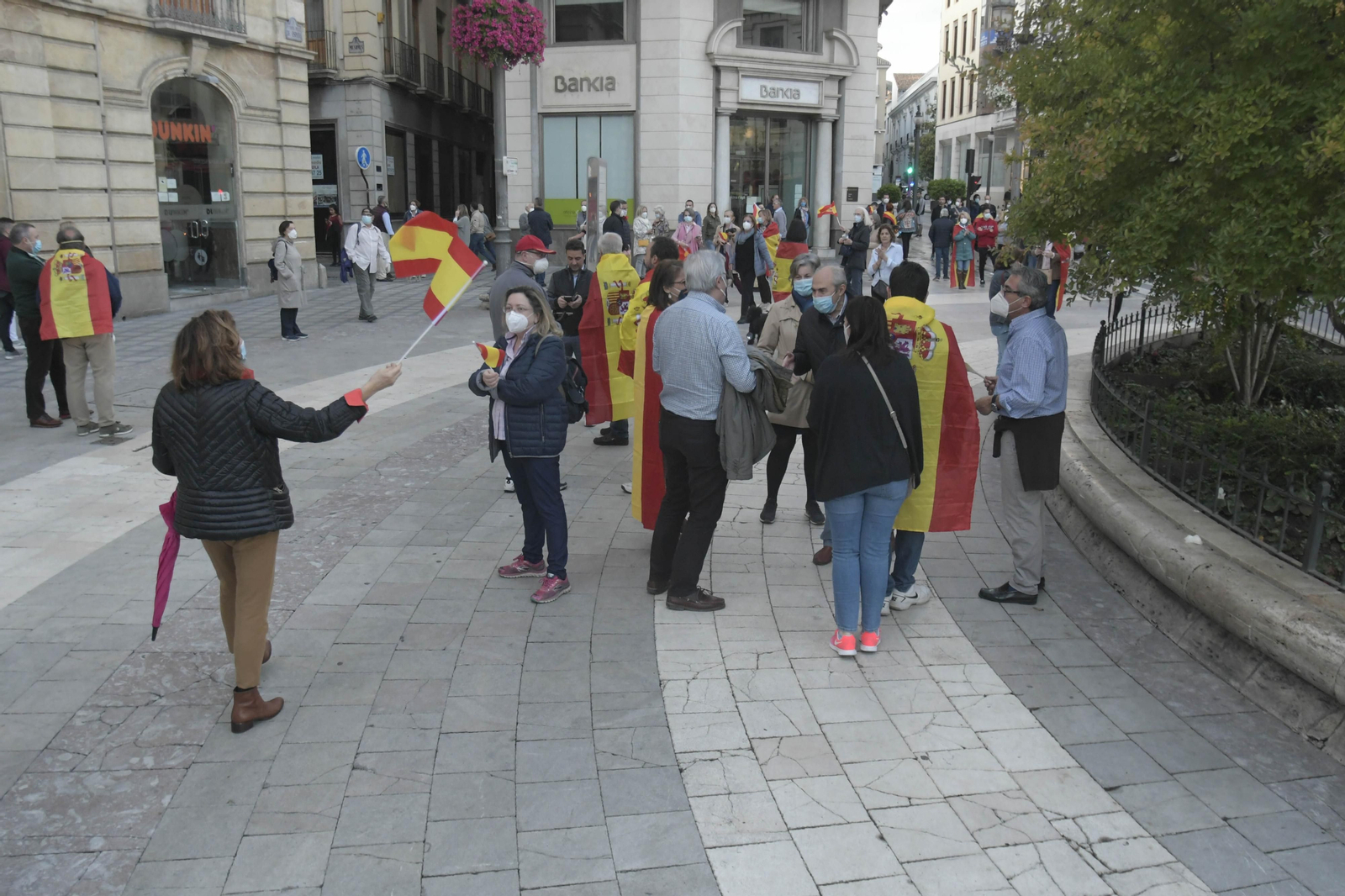 Fotos de la manifestación en Puerta Real al grito de "Gobierno dimisión"