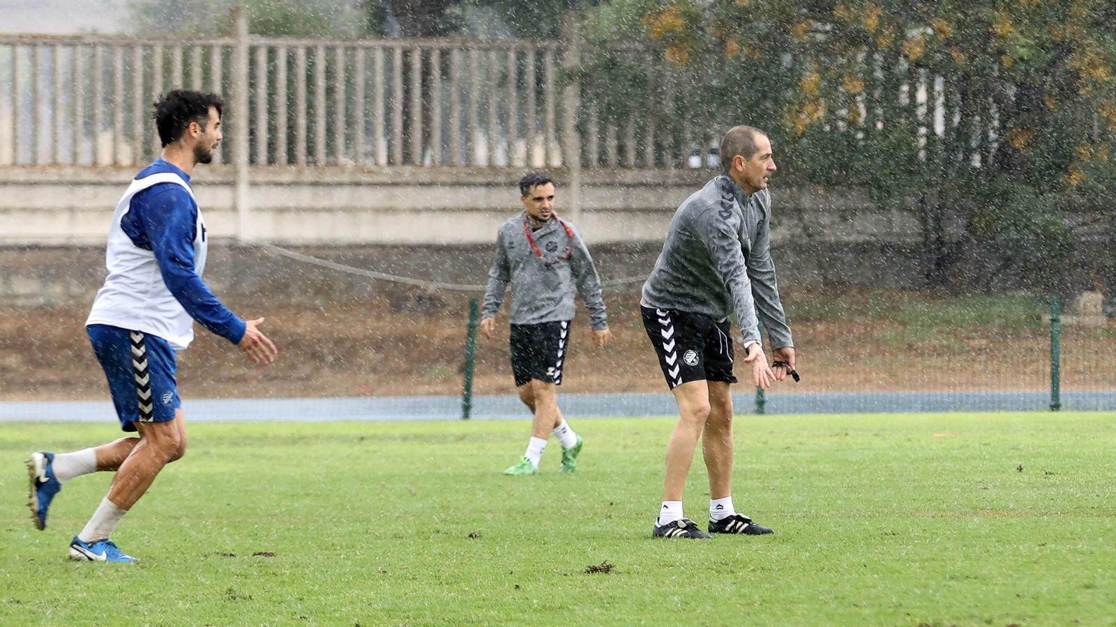 Primer entrenamiento del nuevo entrenador en el Xerez DFC