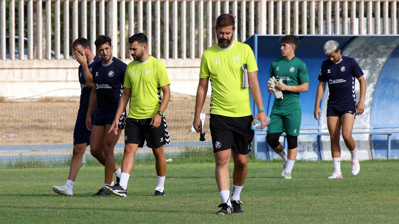 Imágenes del entrenamiento del Xerez DFC en el 'Pepe Ravelo' de Chapín