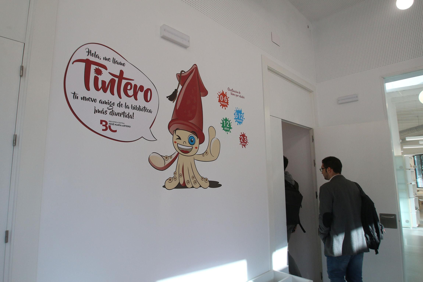 Fotogalería de la Biblioteca Central José María Artero