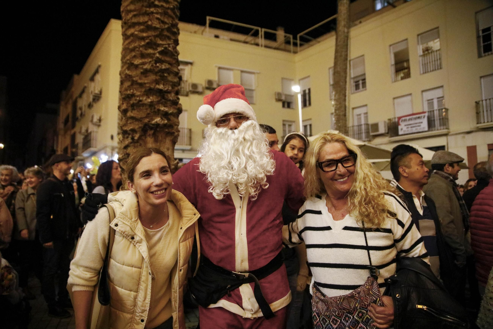 Las mejores imágenes del encendido navideño en Almería