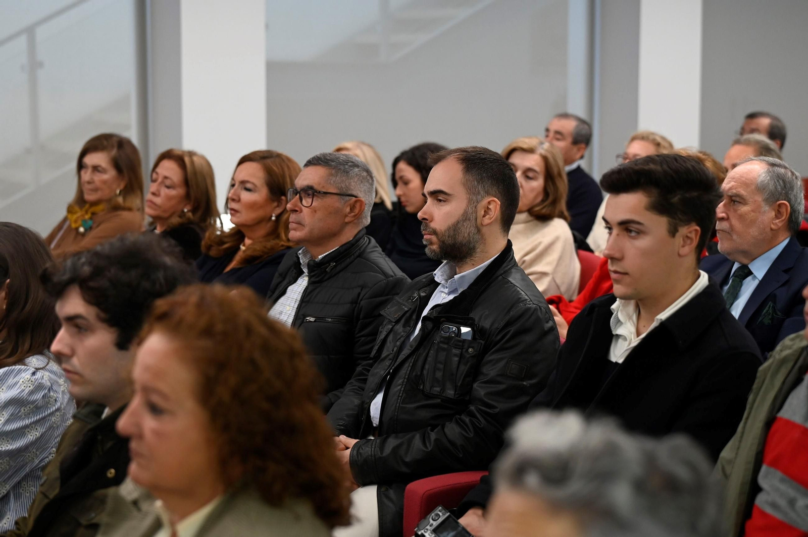 El Colegio de Farmacéuticos de Córdoba celebra la festividad de su patrona, la Inmaculada, en imágenes