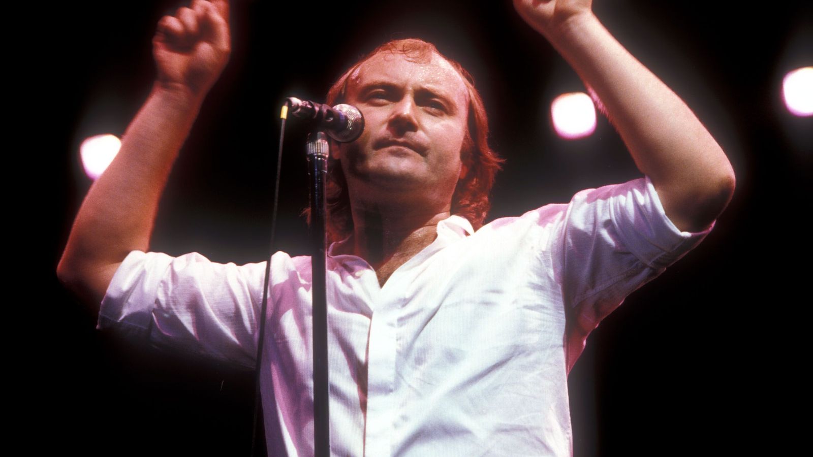Phil Collins, en un concierto en su juventud.