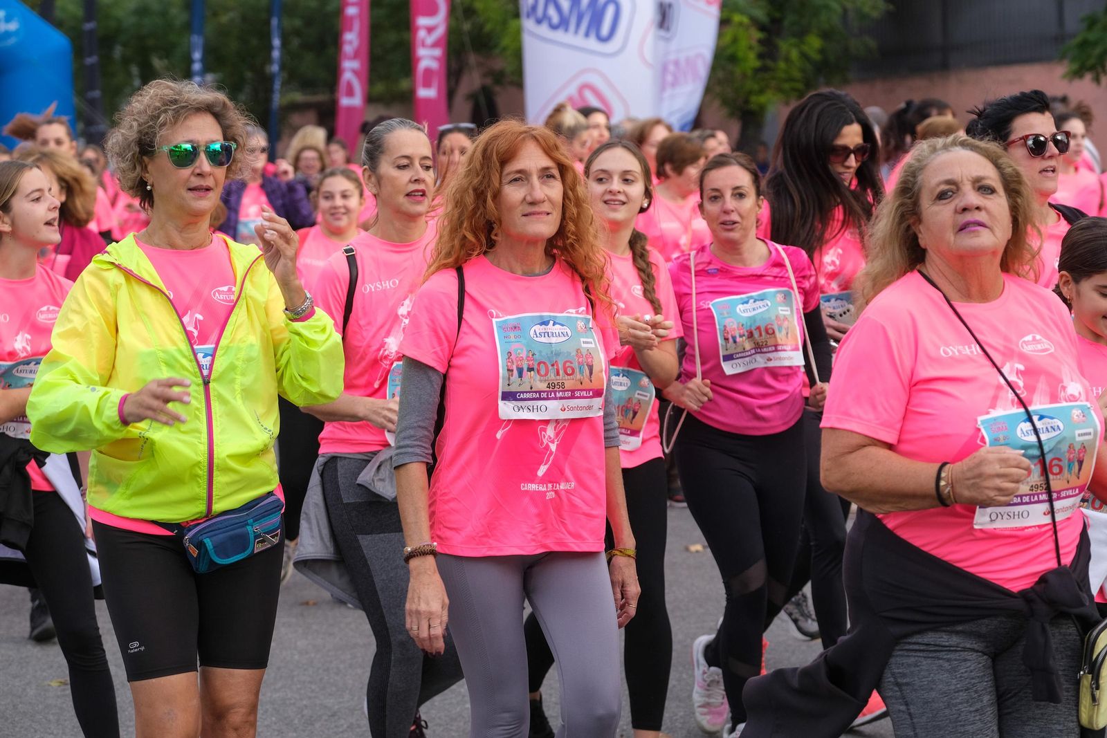 Búscate en la carrera de la mujer