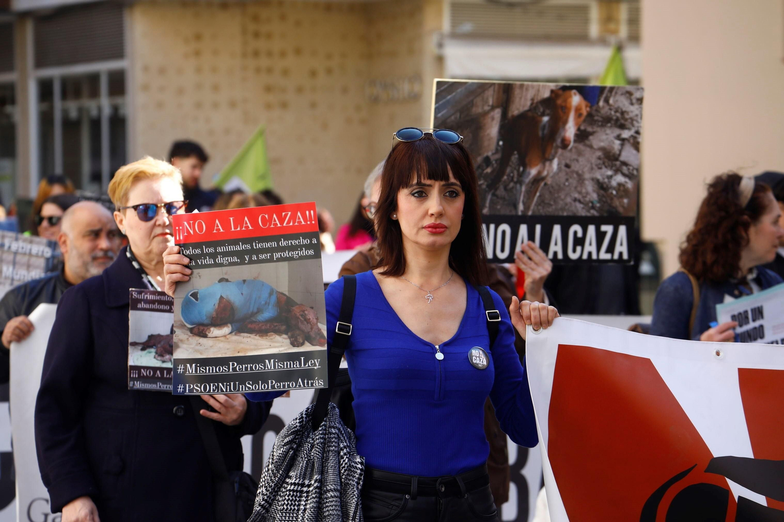 La protesta contra la caza en Córdoba, en imágenes